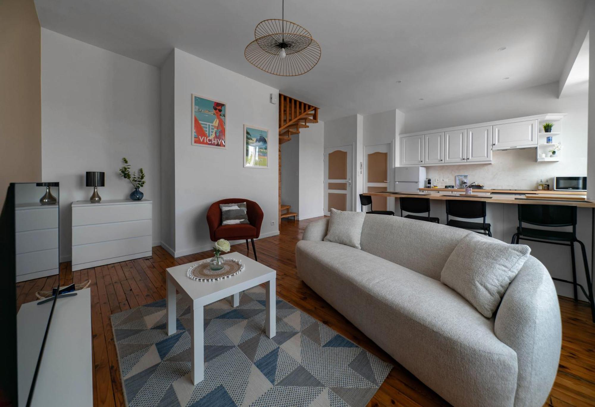 Le Grenet - Appartement Design En Duplex Vichy Exterior foto
